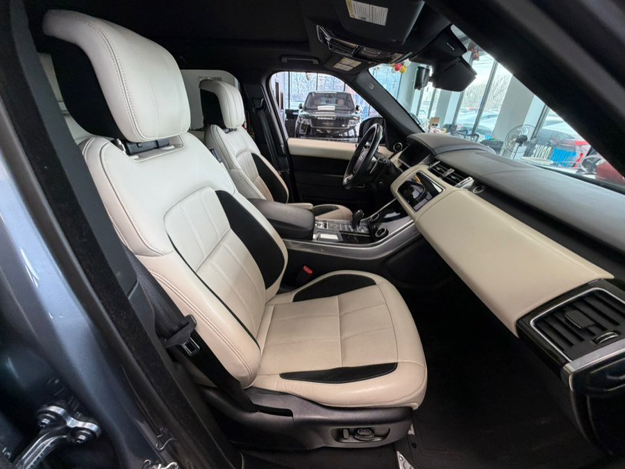 Used 2020 Land Rover Range Rover Sport HSE Dynamic AWD/4WD image 40
