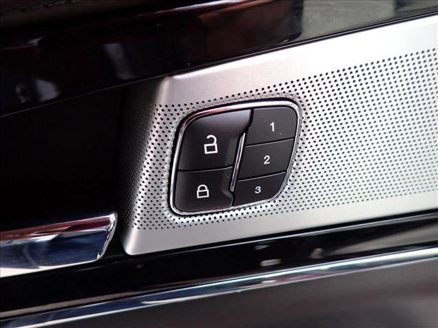 Used 2023 Lincoln Nautilus Black Label w/ Class II Trailer Tow Package image 17