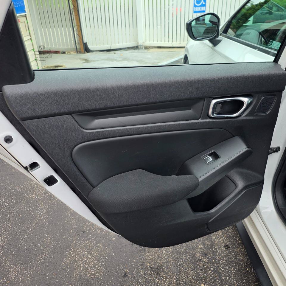 Used 2022 Honda Civic Sport image 32