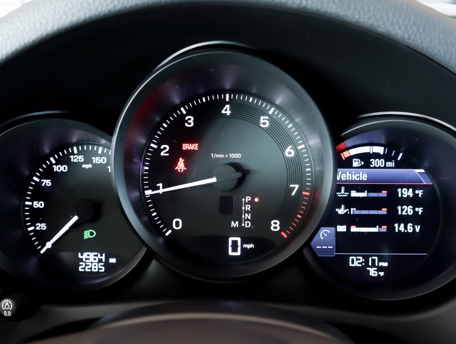 Certified 2025 Porsche Macan image 16