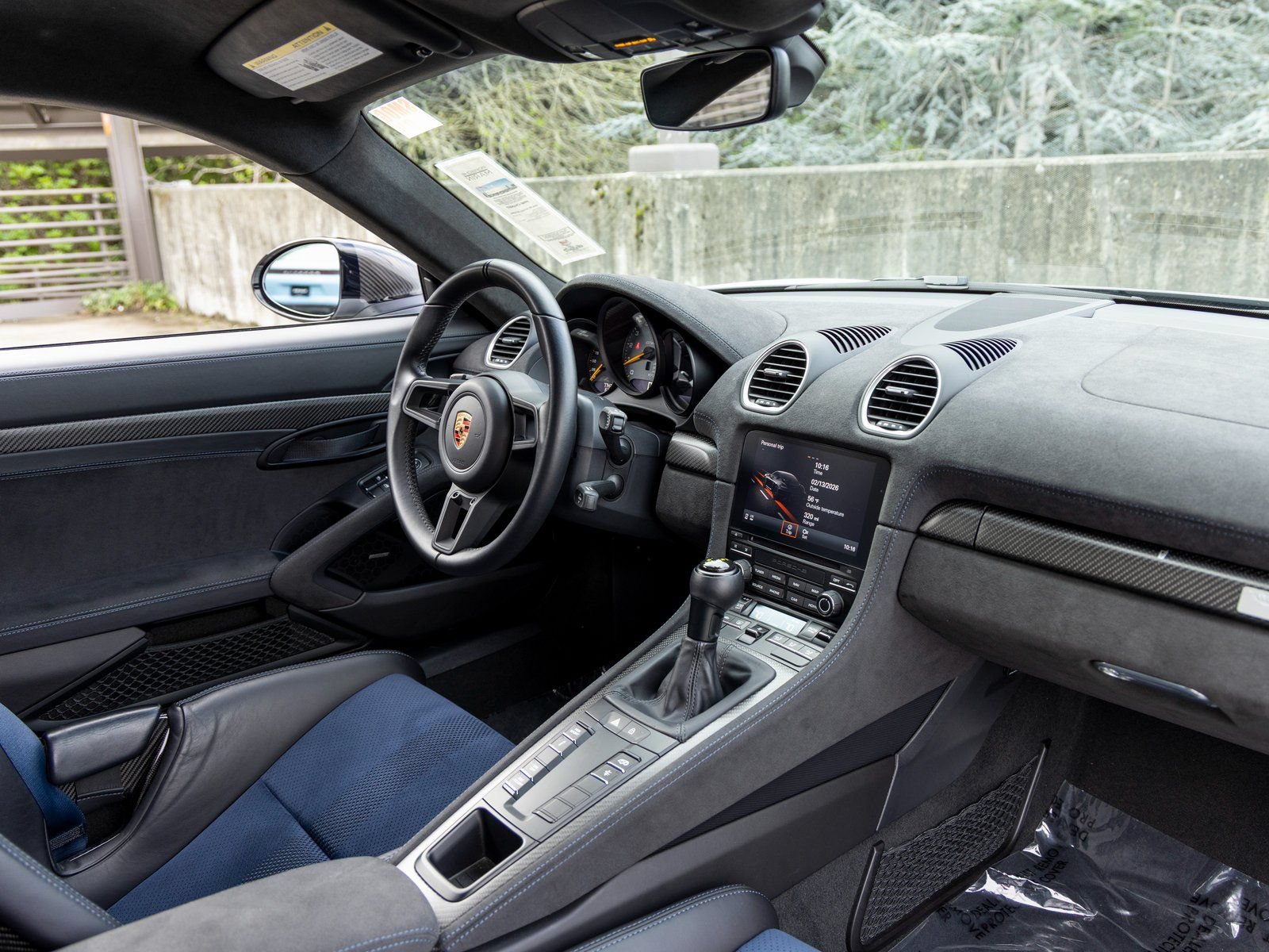Used 2023 Porsche 718 Cayman GT4 RS RWD image 54