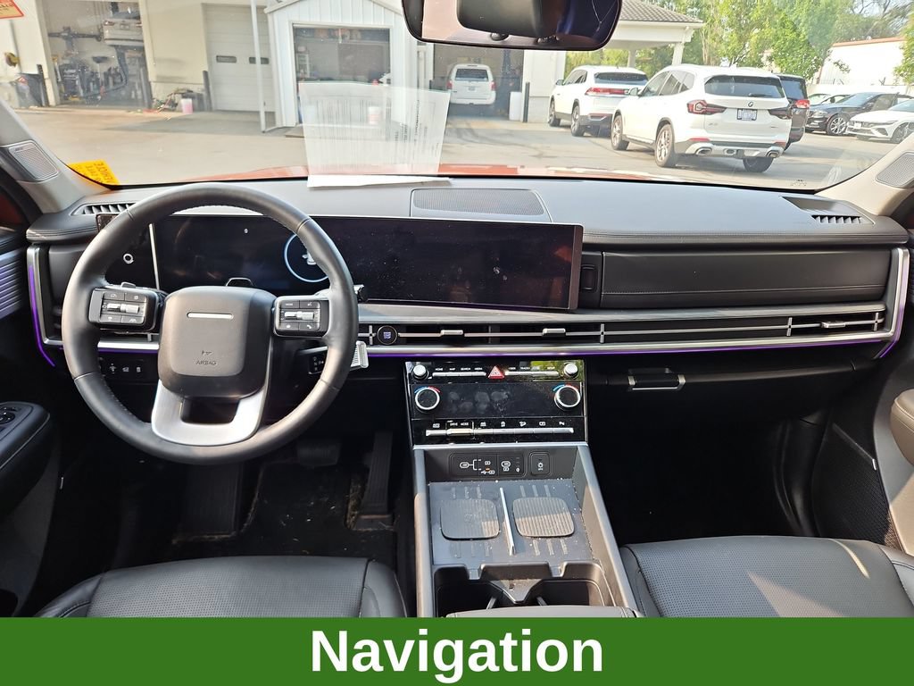 Used 2025 Hyundai Santa Fe Limited AWD/4WD image 9