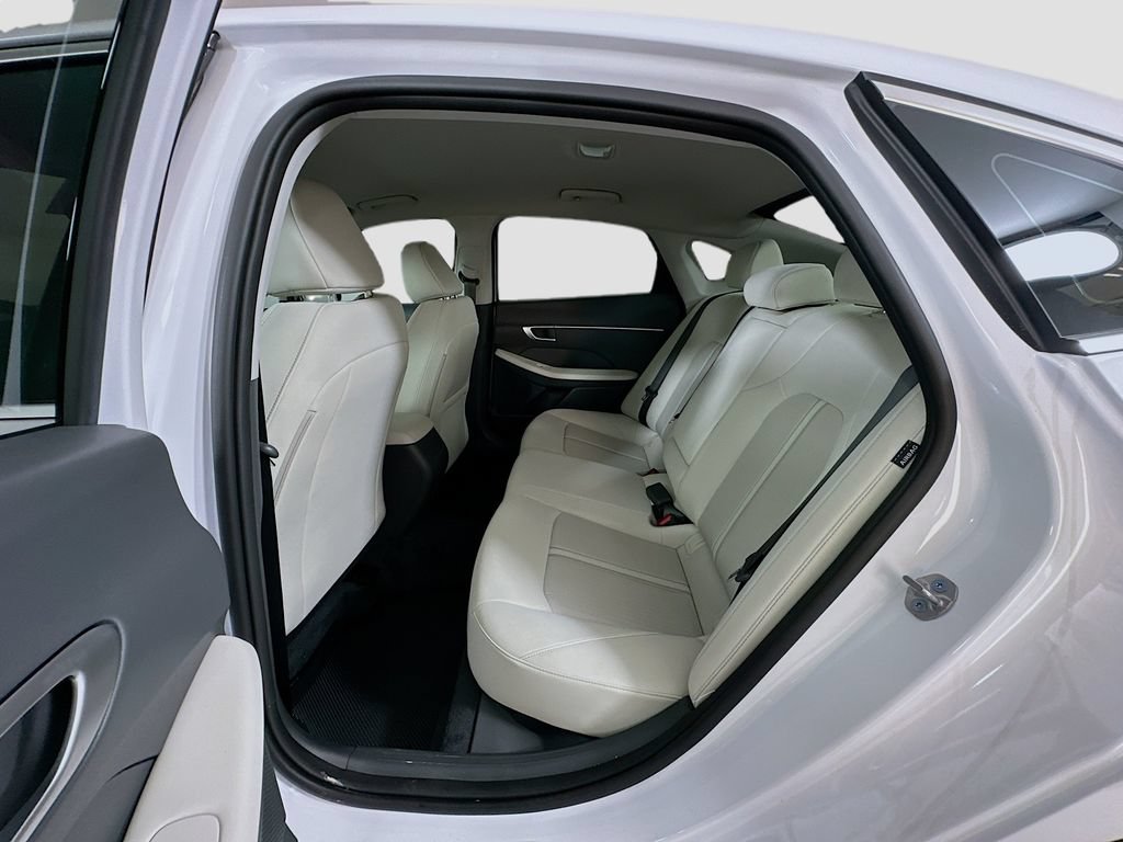 New 2026 Hyundai Sonata SEL FWD image 16