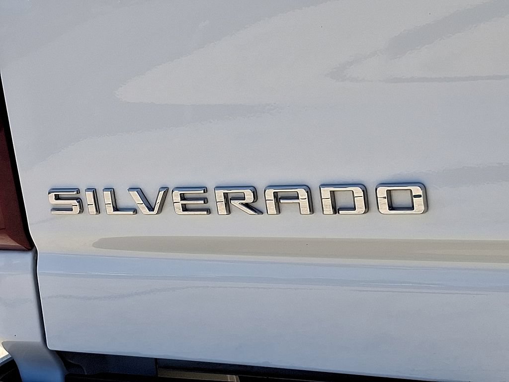 Used 2024 Chevrolet Silverado 3500 LTZ w/ LTZ Plus Package AWD/4WD image 30