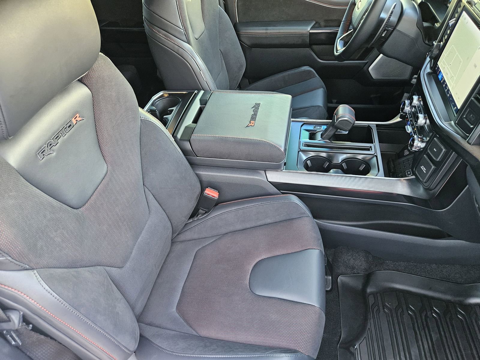 Used 2026 Ford F150 Raptor w/ Equipment Group 803A Raptor R image 17