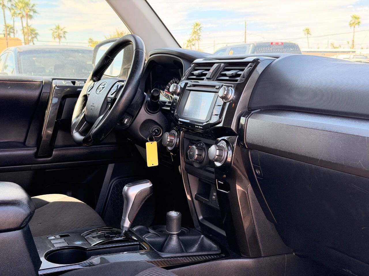 Used 2018 Toyota 4Runner TRD Off-Road image 27