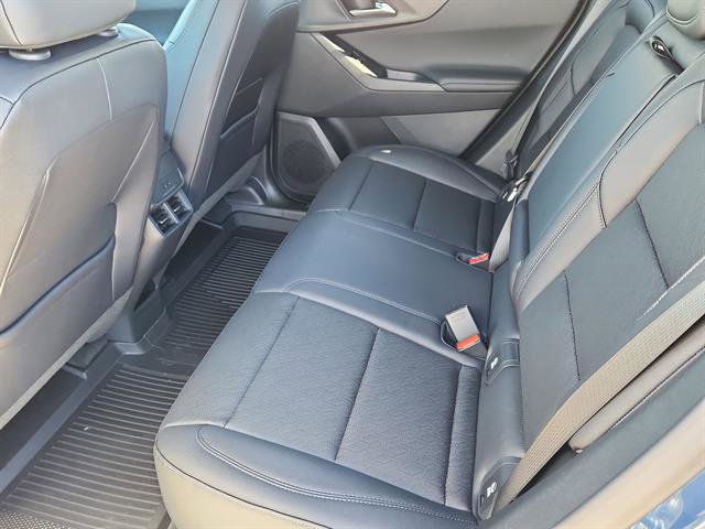 New 2026 Chevrolet Equinox LT w/ Convenience Package II AWD/4WD image 9