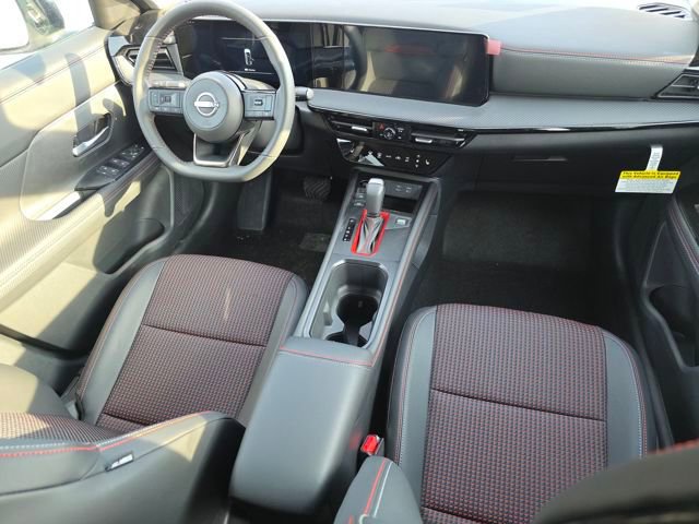 New 2026 Nissan Kicks SR w/ SR Premium Package AWD/4WD image 28