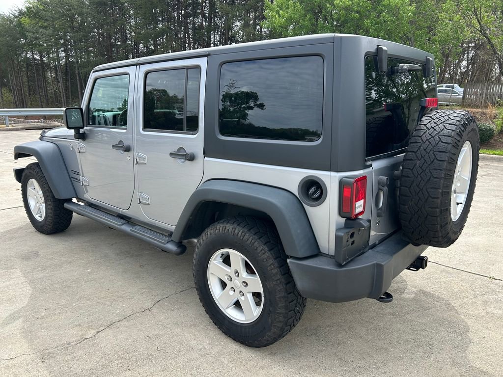 Used 2016 Jeep Wrangler Unlimited Sport w/ Quick Order Package 24S AWD/4WD image 3