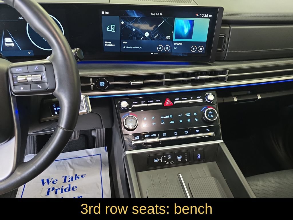 Certified 2025 Hyundai Santa Fe Limited AWD/4WD image 19