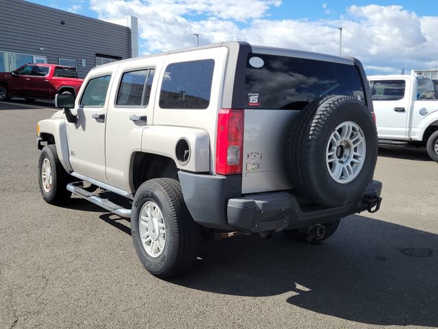 Used 2008 HUMMER H3 Luxury AWD/4WD image 3