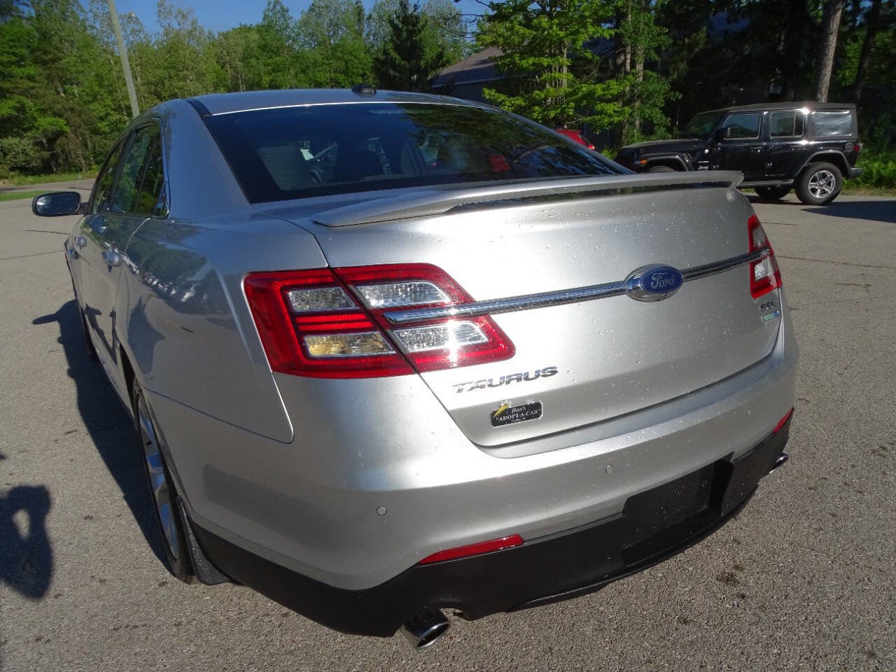 Used 2013 Ford Taurus SEL AWD image 7