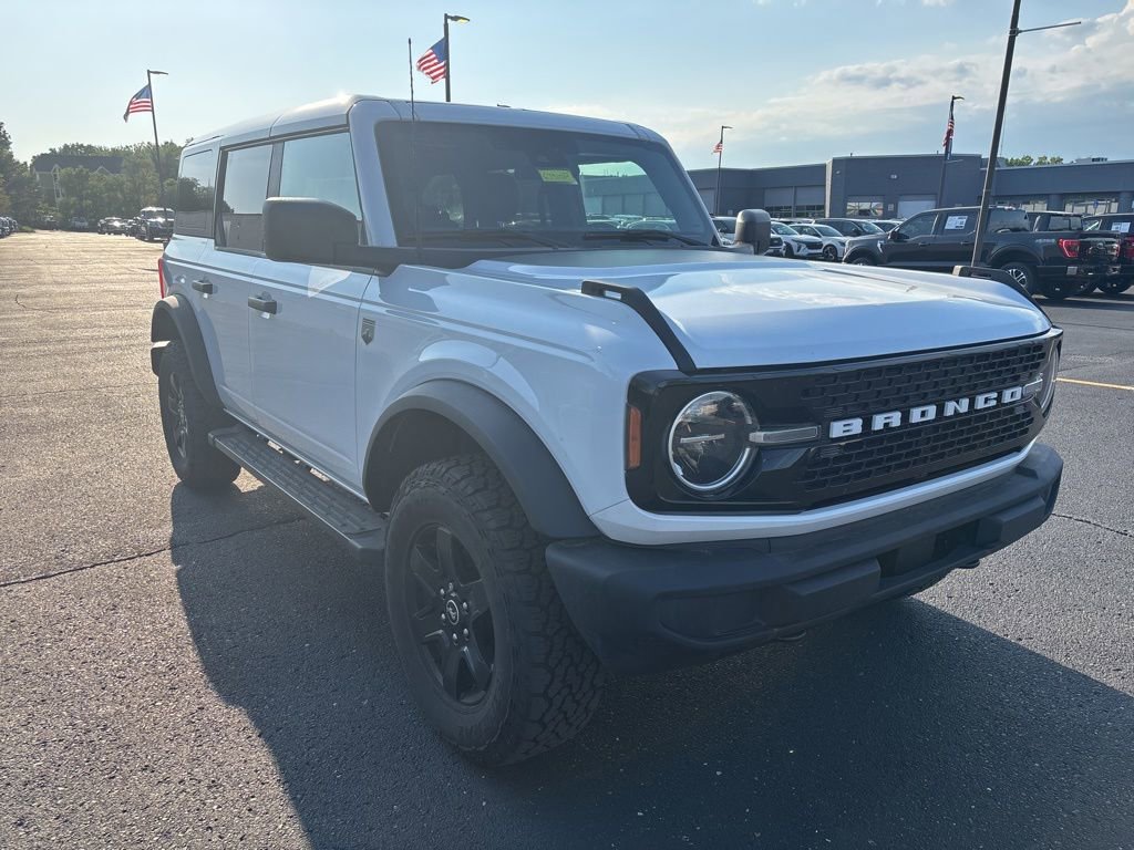 Used 2025 Ford Bronco Big Bend AWD/4WD image 3