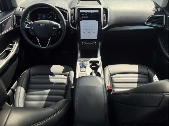 Used 2024 Ford Edge SEL w/ Convenience Package AWD/4WD image 7