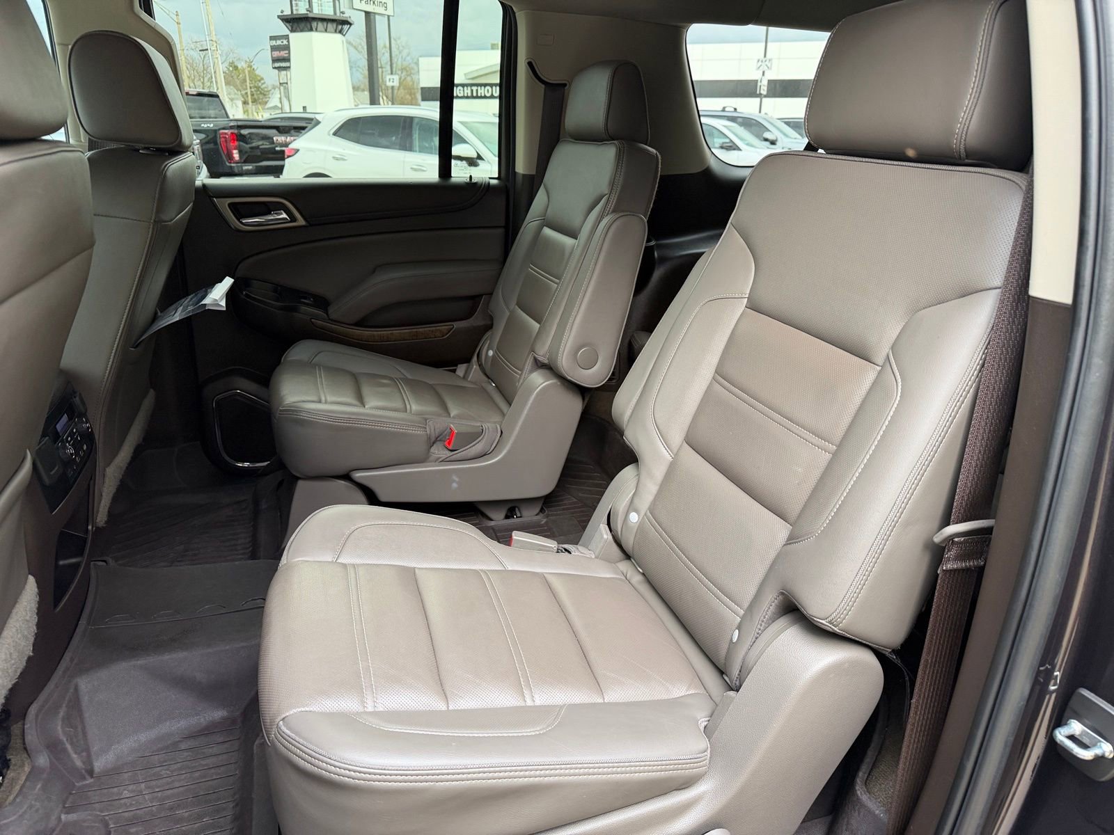 Used 2018 GMC Yukon XL Denali w/ Denali Ultimate Package image 5