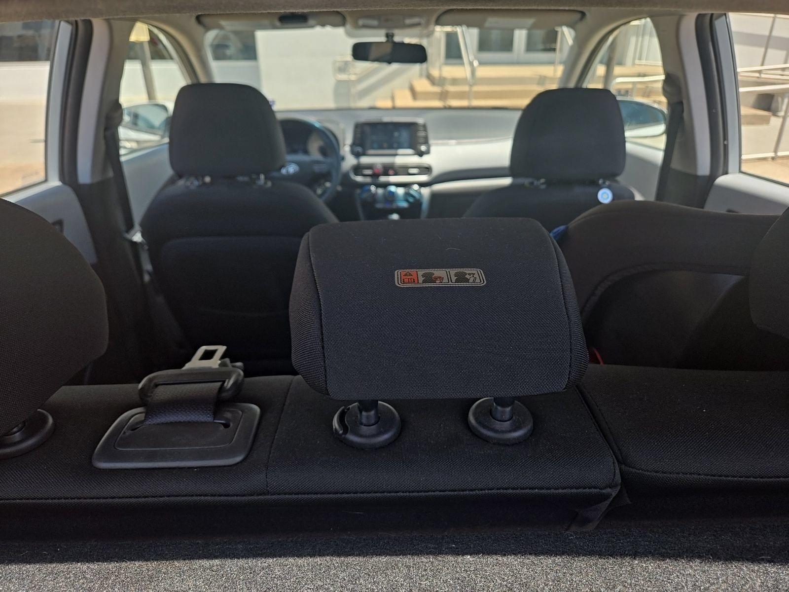 Used 2018 Hyundai Kona SE FWD image 7
