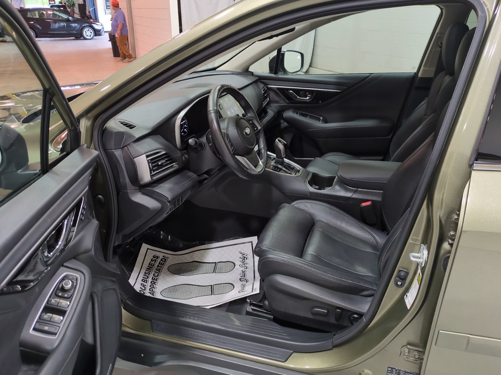 Certified 2023 Subaru Outback Touring AWD/4WD image 16
