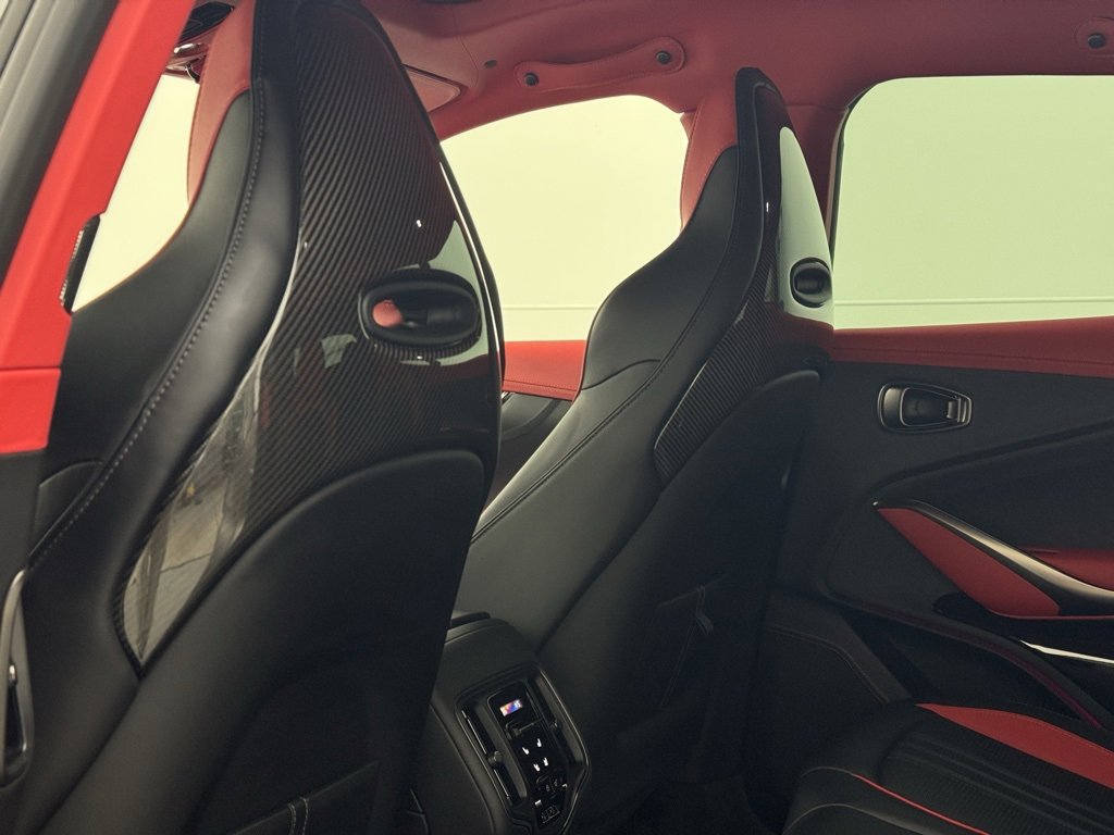 Used 2025 Aston Martin DBX 707 image 17