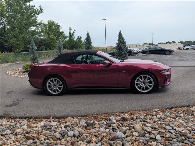 Used 2025 Ford Mustang GT Premium RWD image 6