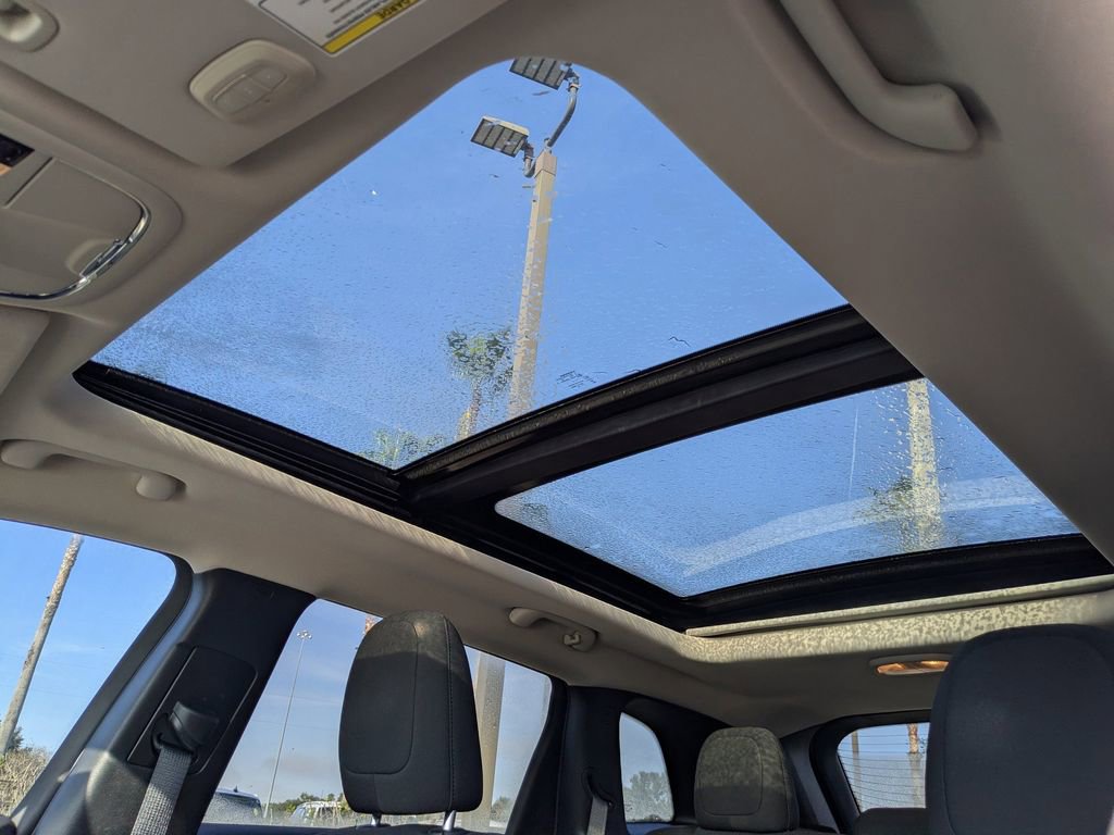 Used 2016 Jeep Cherokee Latitude w/ Comfort/Convenience Group image 23