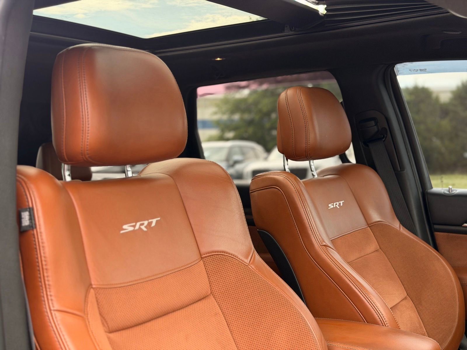 Used 2018 Jeep Grand Cherokee SRT w/ Trailer Tow Group IV AWD/4WD image 25