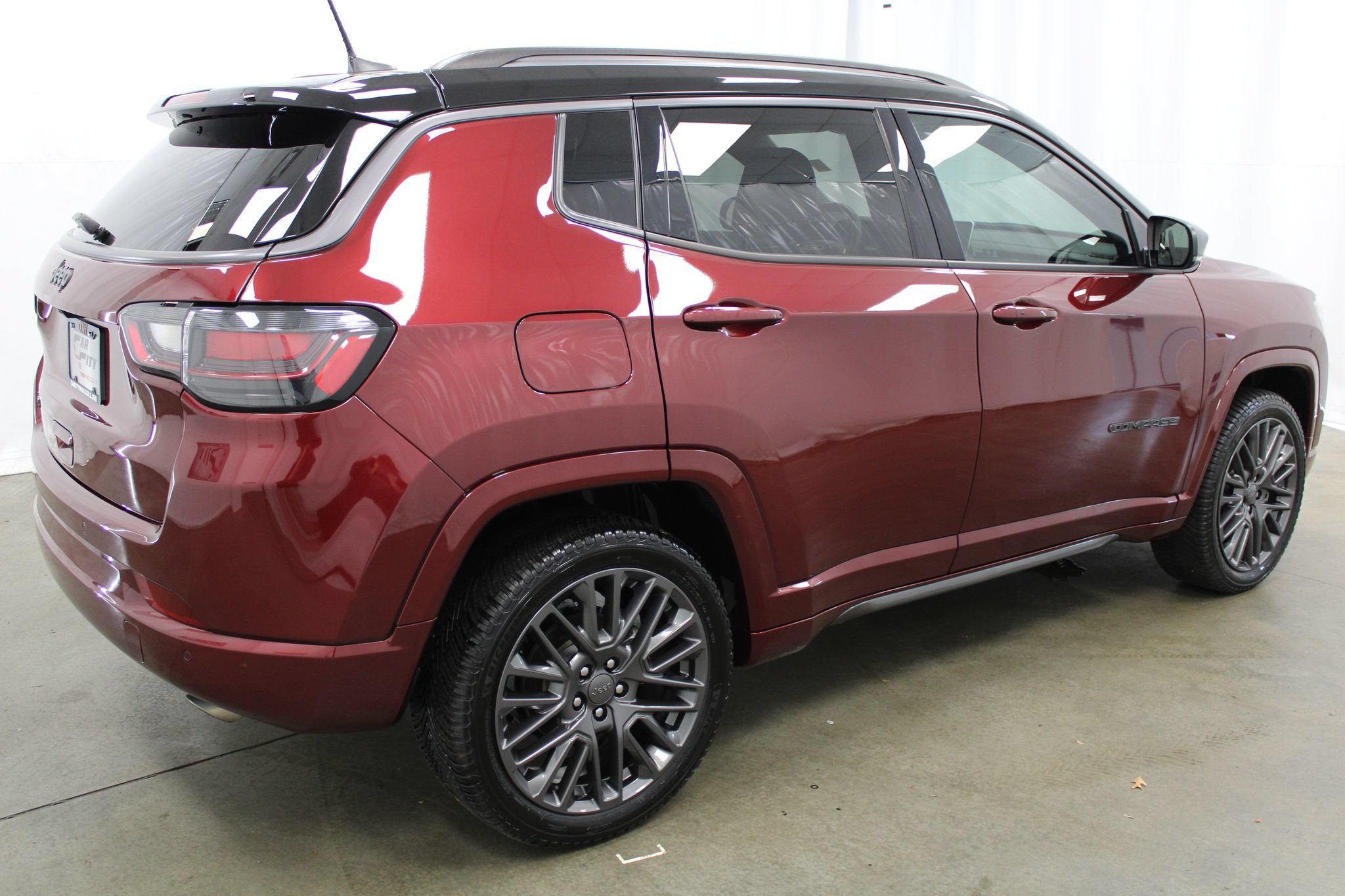 Used 2022 Jeep Compass High Altitude AWD/4WD image 5