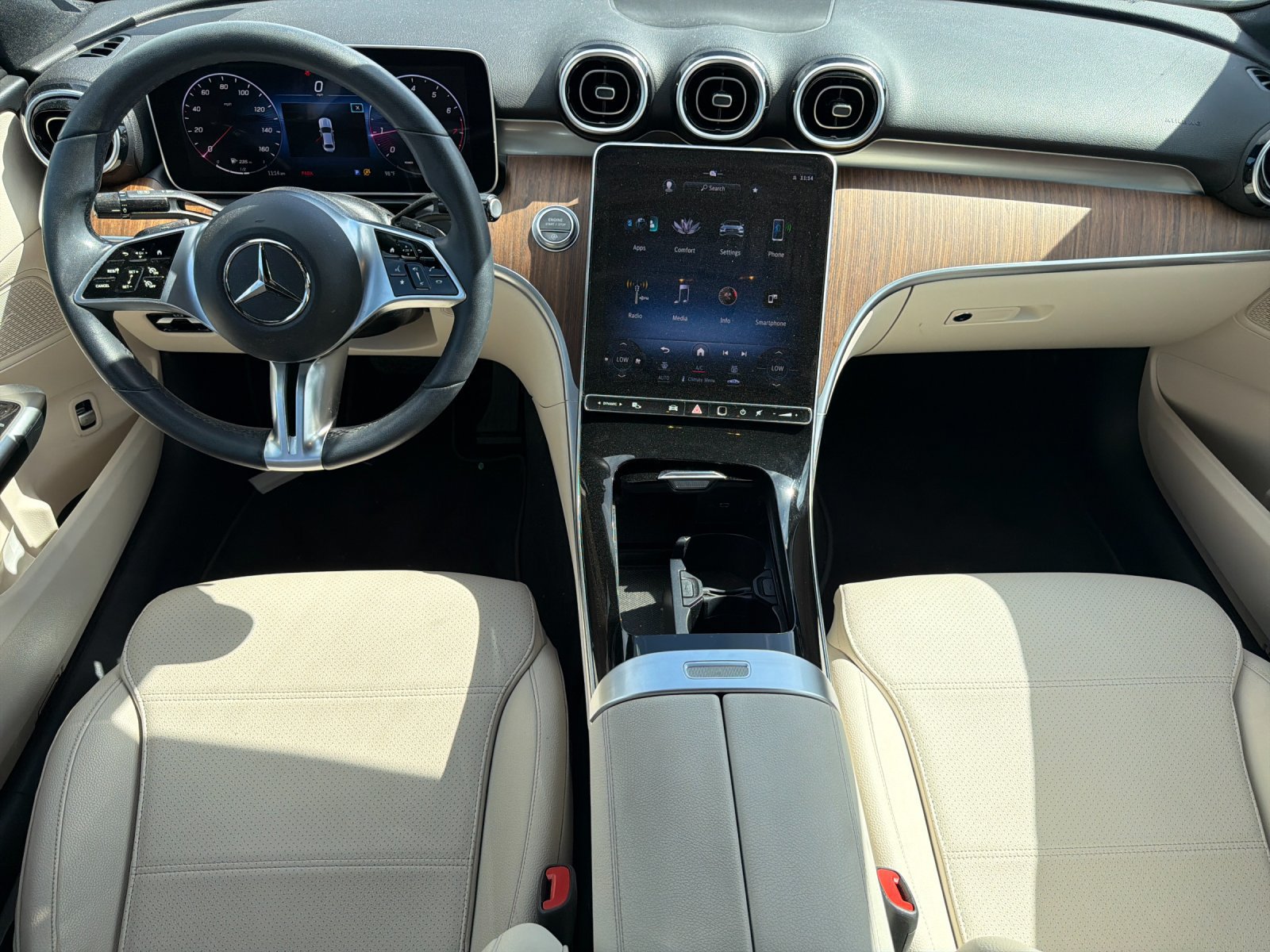 Used 2023 Mercedes-Benz C 300 Sedan image 10