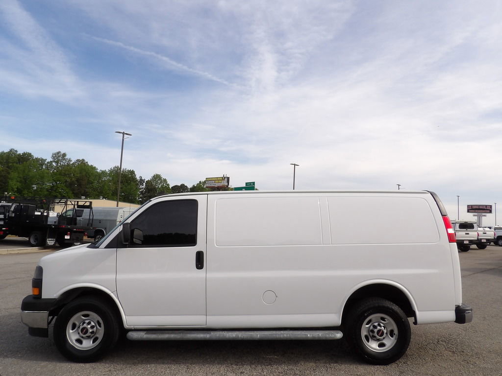 Used 2020 GMC Savana 2500 w/ Driver Convenience Package RWD image 60