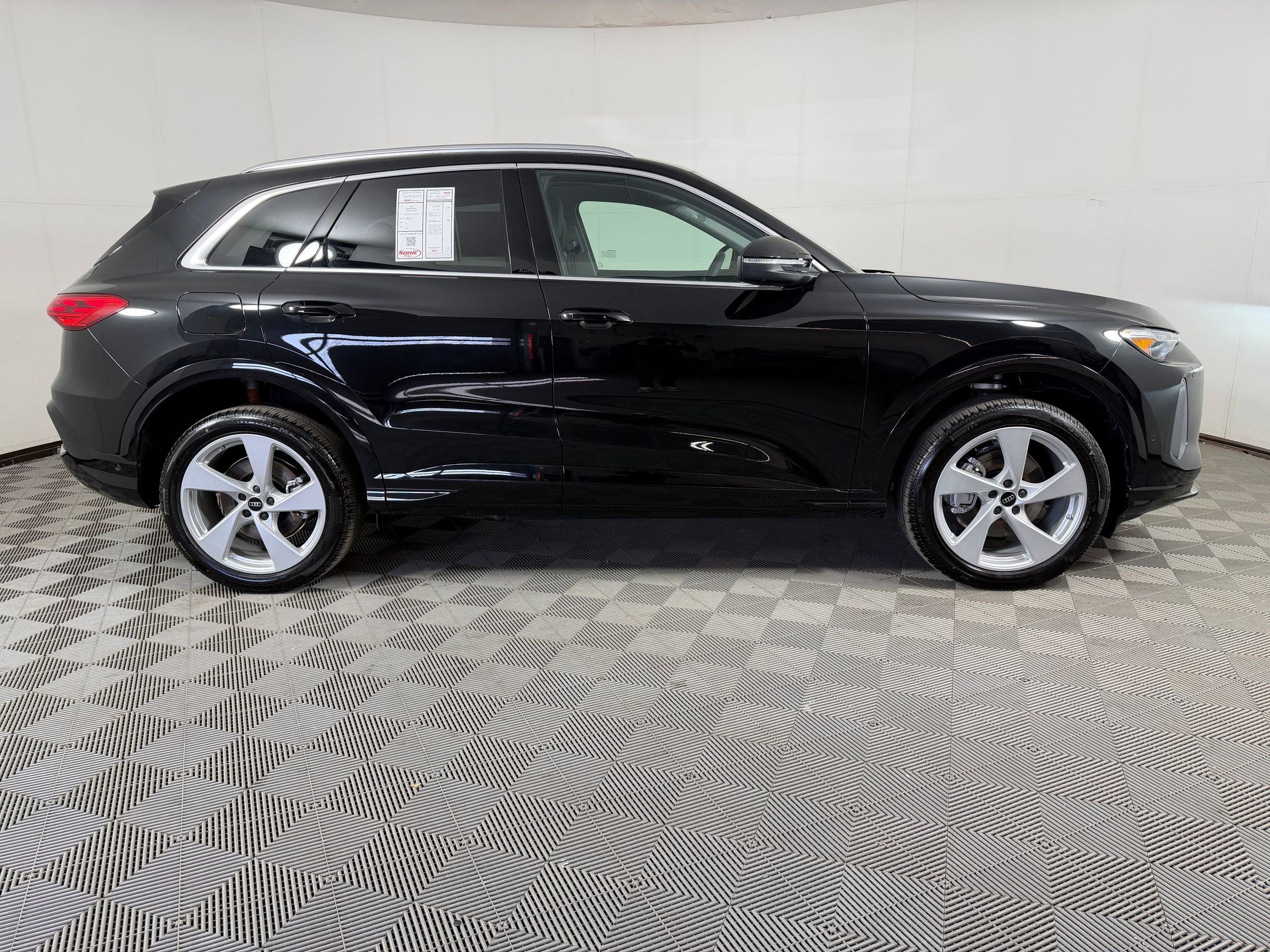 New 2026 Audi Q5 Premium Plus AWD/4WD image 8