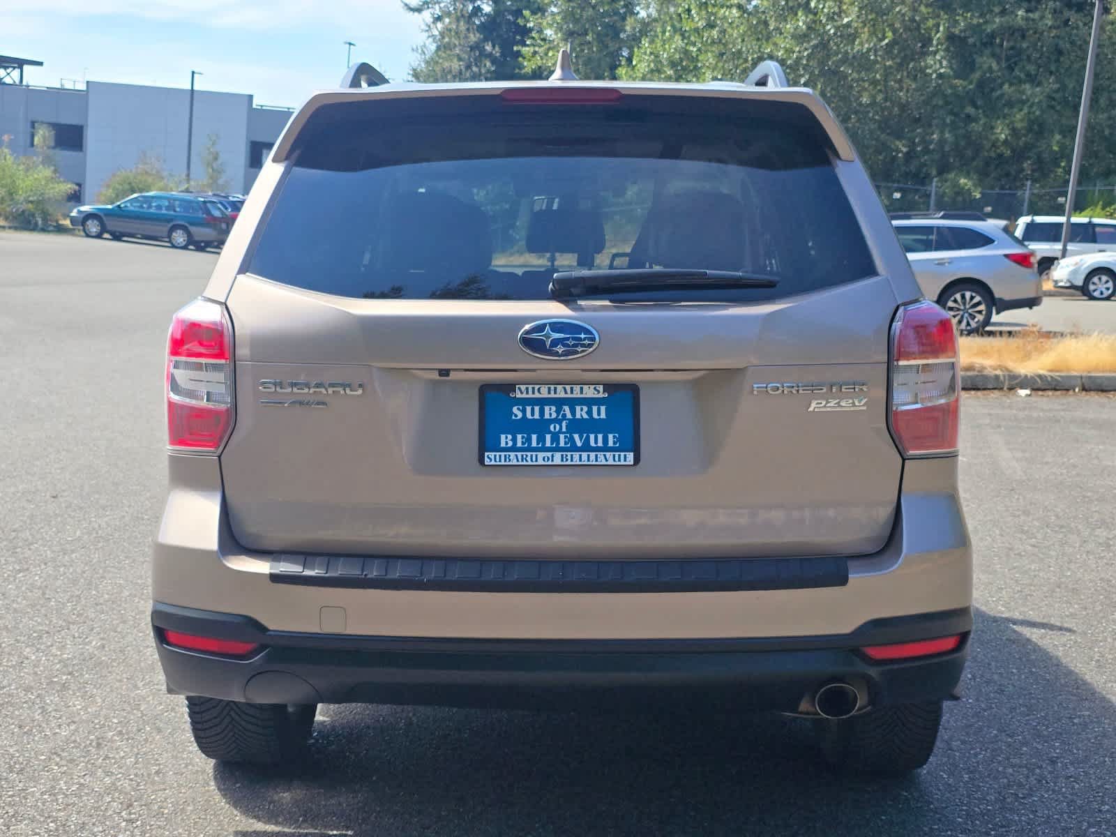 Used 2016 Subaru Forester 2.5i Touring w/ Eyesight & Navigation System AWD/4WD image 5