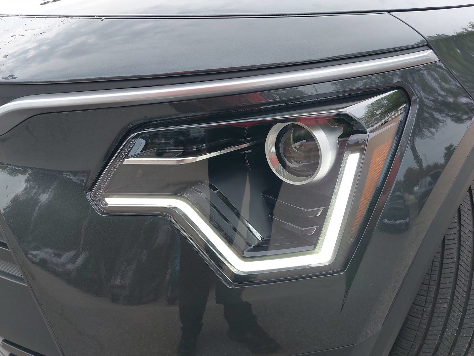 New 2026 Kia Niro EX FWD image 31