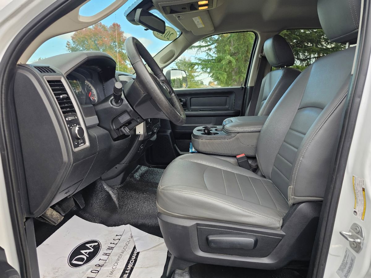 Used 2016 RAM 2500 Tradesman w/ Protection Group image 28