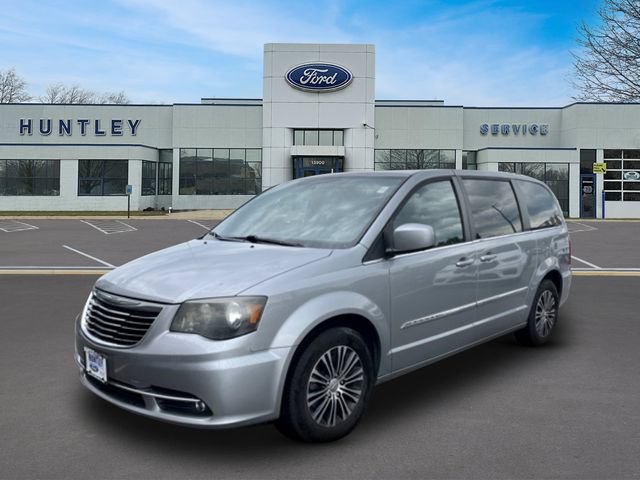 Used 2014 Chrysler Town & Country S