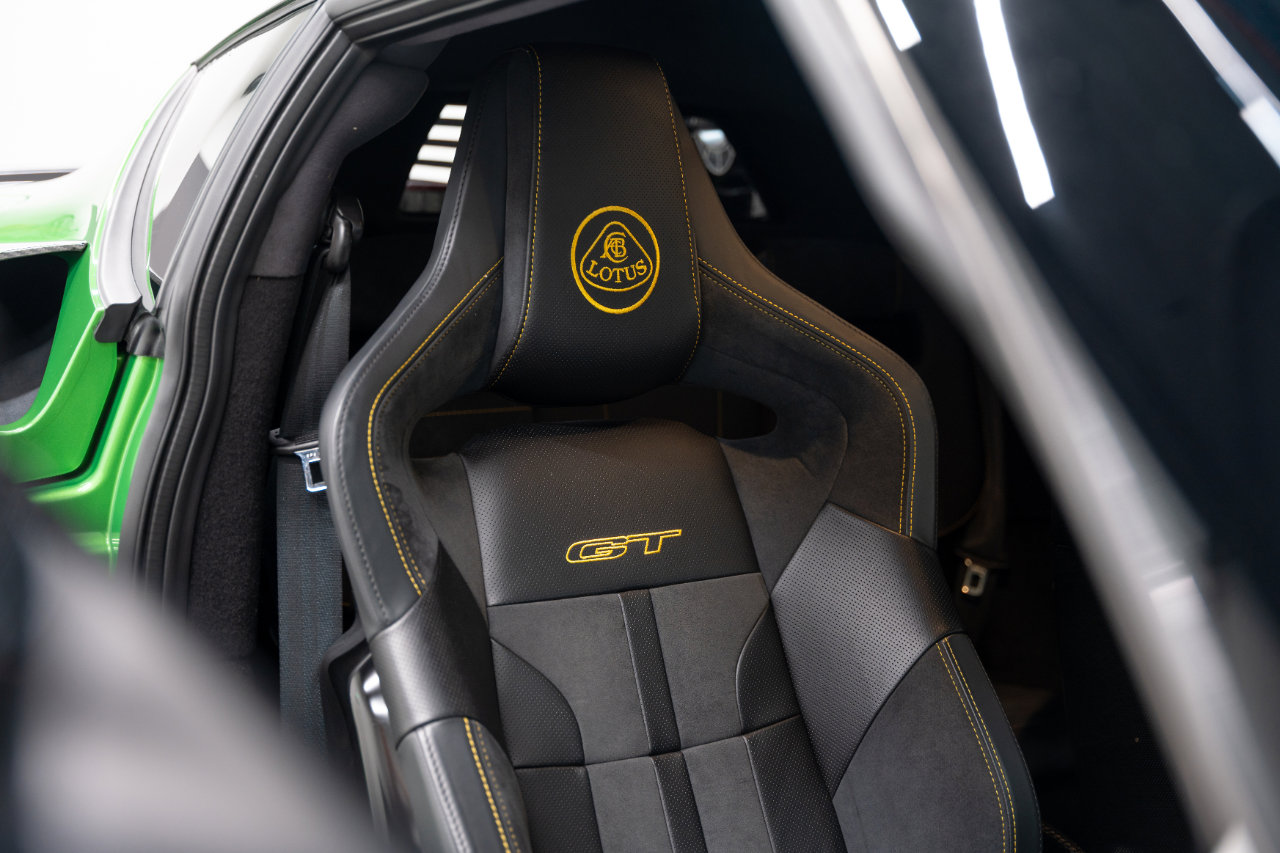 Used 2021 Lotus Evora image 63