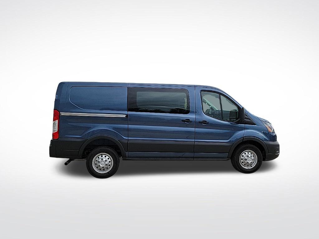 Used 2025 Ford Transit 150 Low Roof AWD image 5
