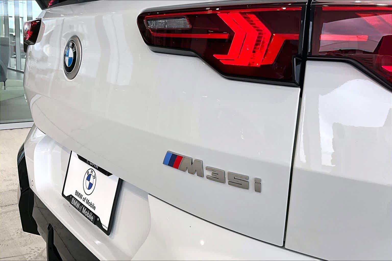 Used 2026 BMW X2 M35i AWD/4WD image 9