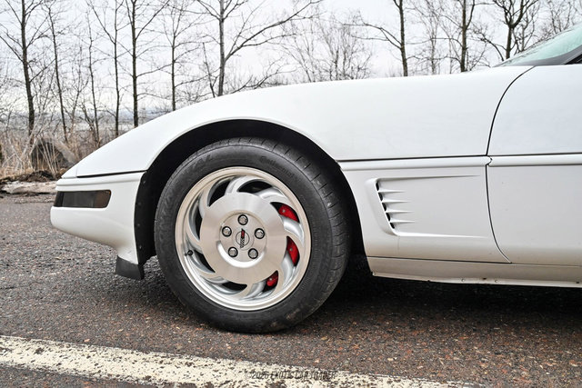 Used 1995 Chevrolet Corvette Coupe image 77