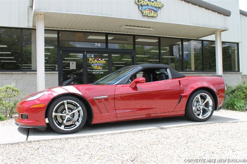 Used 2011 Chevrolet Corvette Grand Sport w/ Preferred Equipment Group RWD image 3