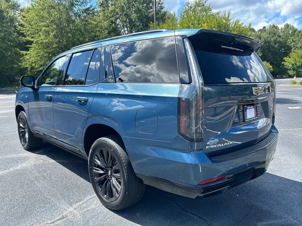 Used 2025 Cadillac Escalade Sport w/ LPO, ONYX Package RWD image 21