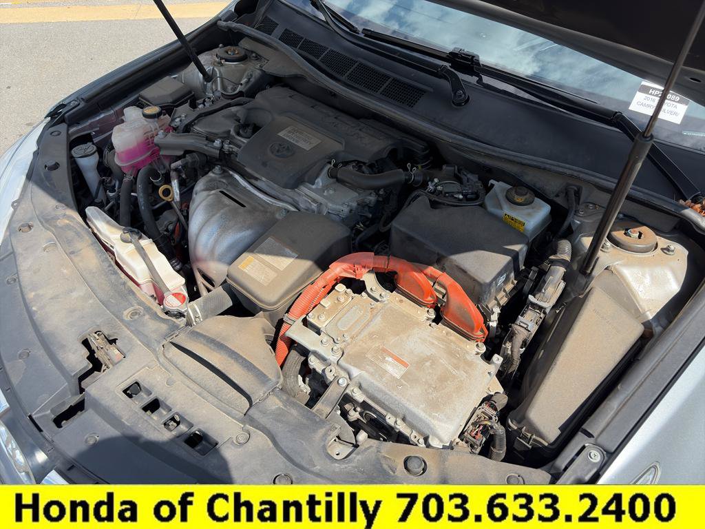 Used 2016 Toyota Camry XLE w/ Moonroof Package FWD image 36