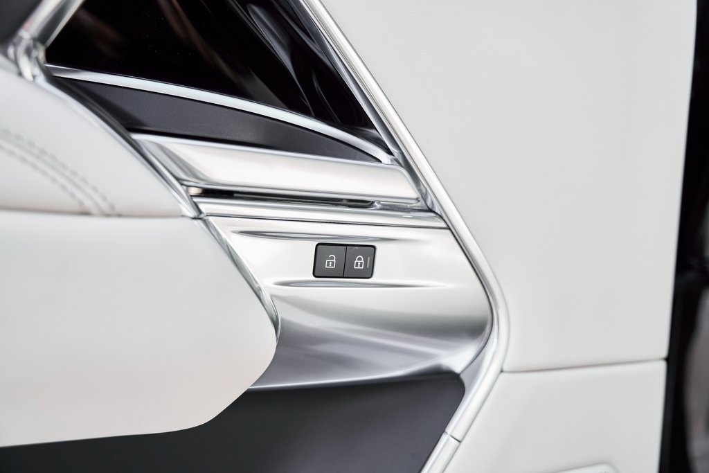 Used 2024 Land Rover Range Rover Long Wheelbase SE image 41