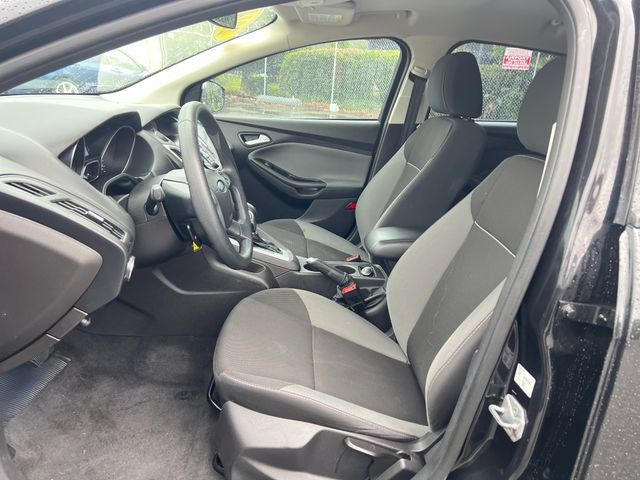 Used 2014 Ford Focus SE FWD image 15