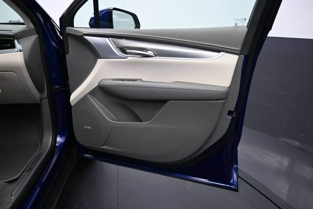 New 2026 Cadillac XT5 Premium Luxury w/ Driver Assist Package AWD/4WD image 20