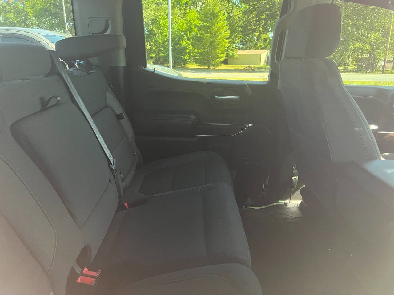 Used 2020 GMC Sierra 1500 Elevation w/ Elevation Value Package image 11