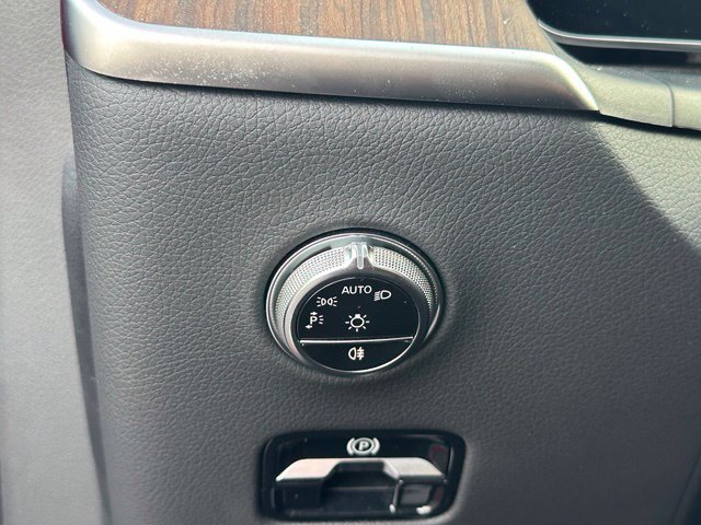 Certified 2024 Mercedes-Benz GLC 300 4MATIC image 20