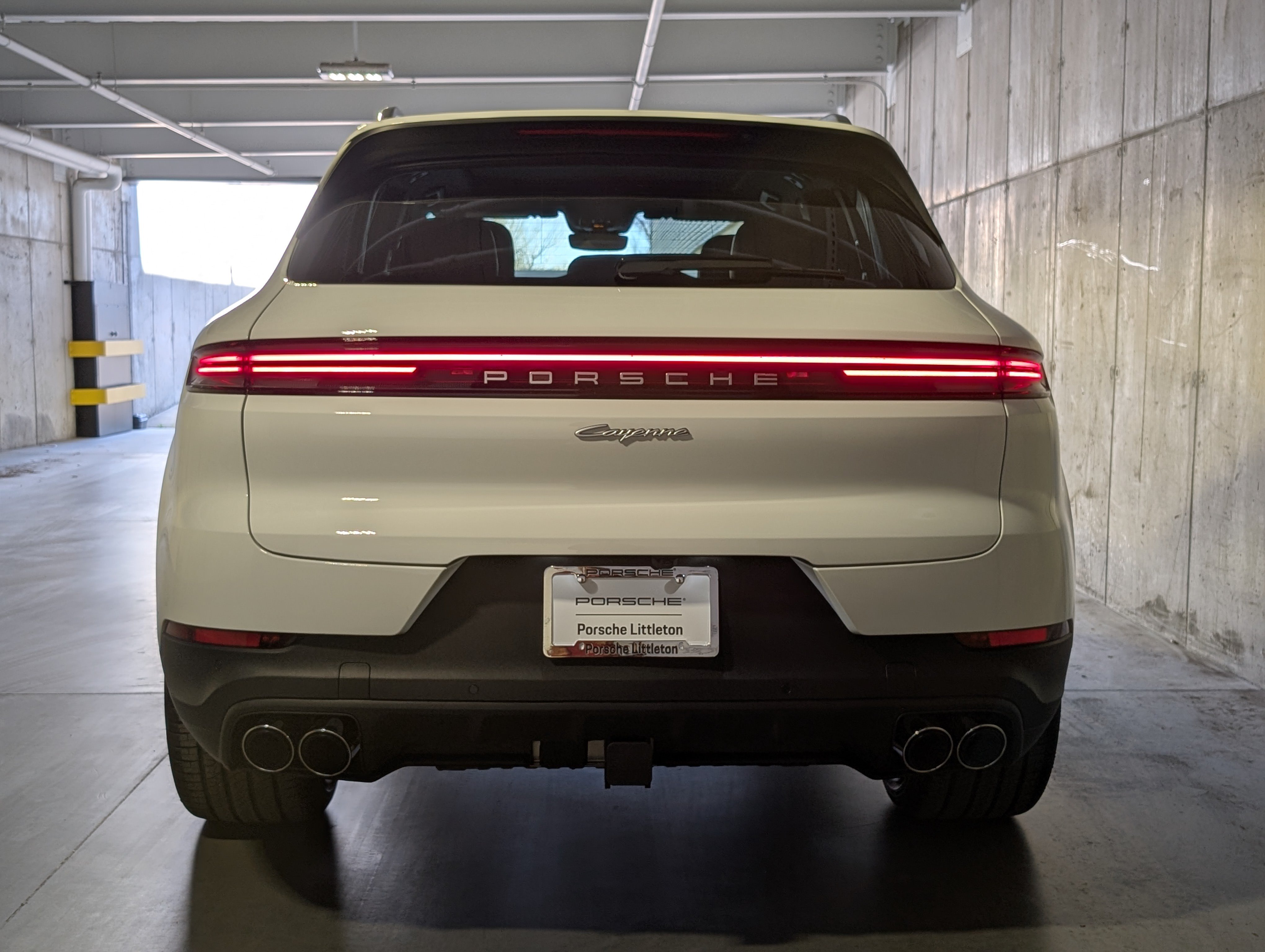 New 2026 Porsche Cayenne E-Hybrid AWD/4WD image 7