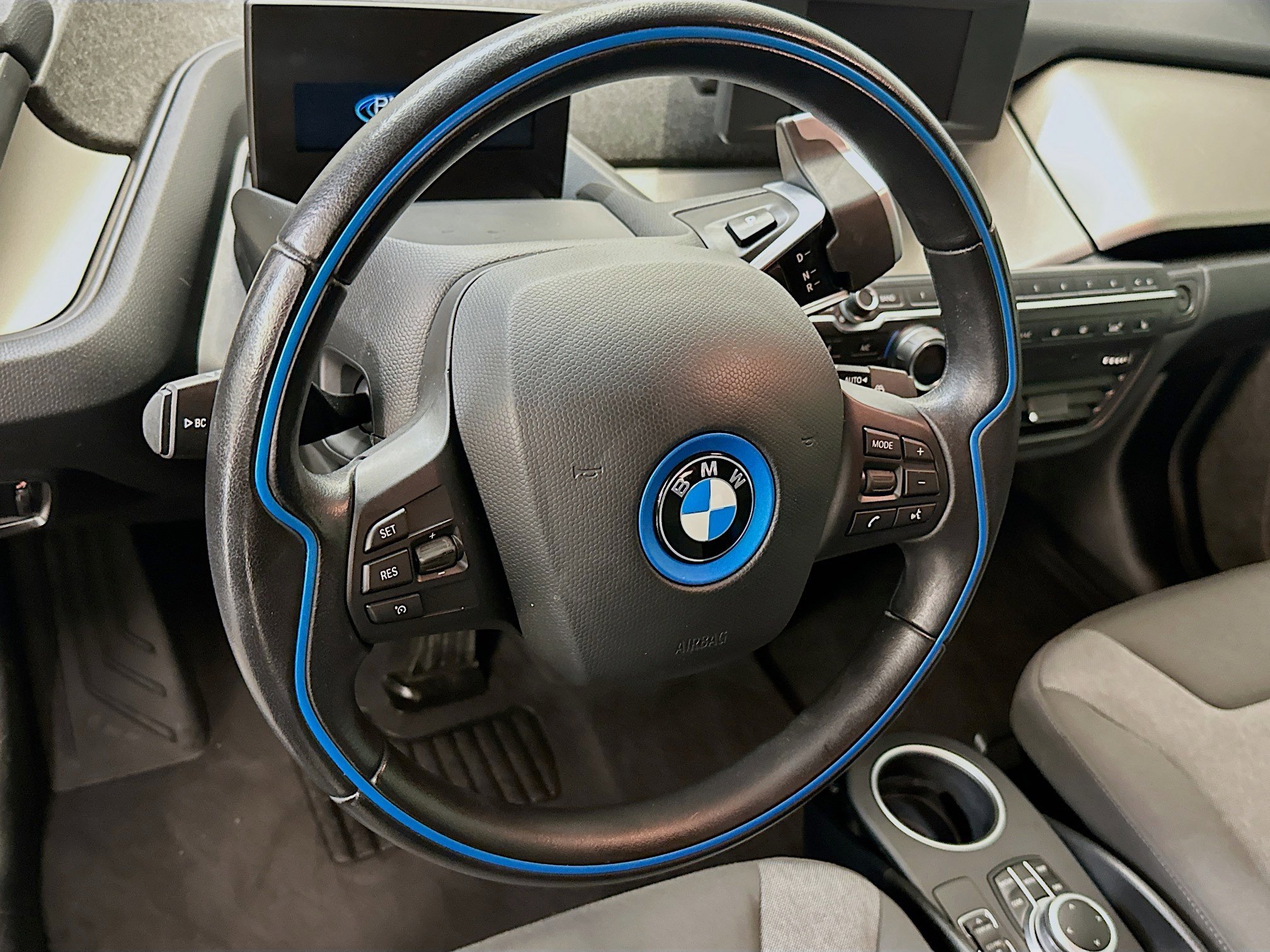 Used 2021 BMW i3 image 18