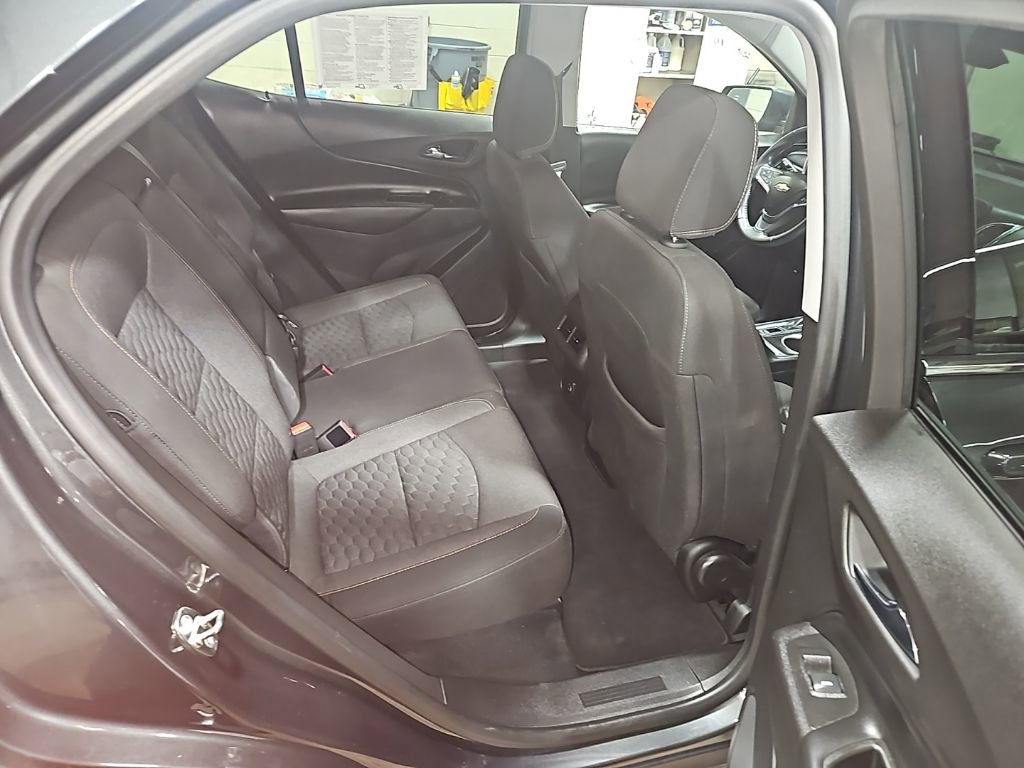 Used 2019 Chevrolet Equinox LT image 29