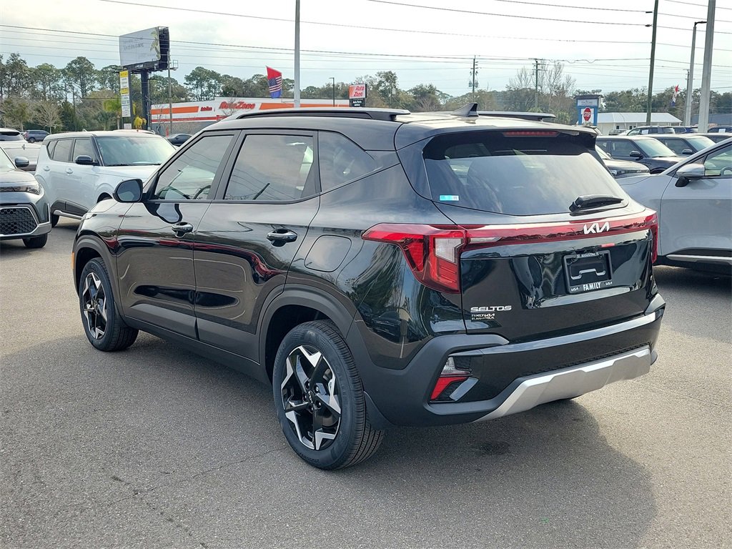 New 2026 Kia Seltos S image 4