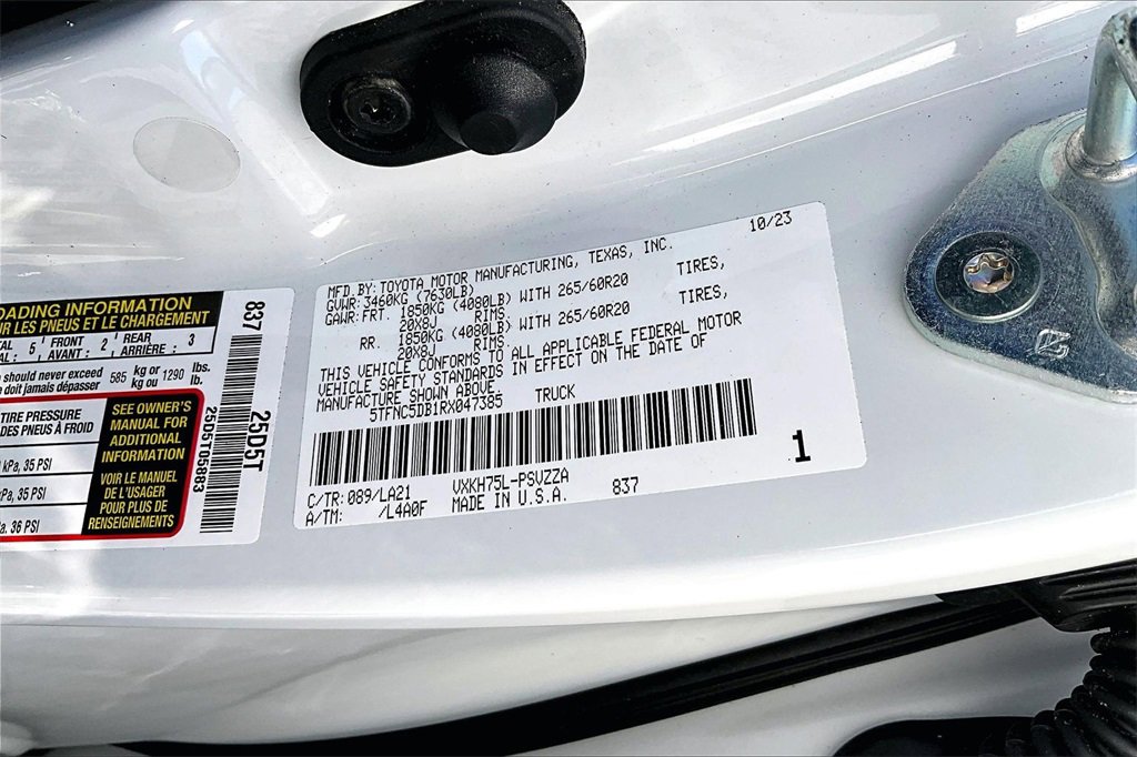 Used 2024 Toyota Tundra Platinum image 33